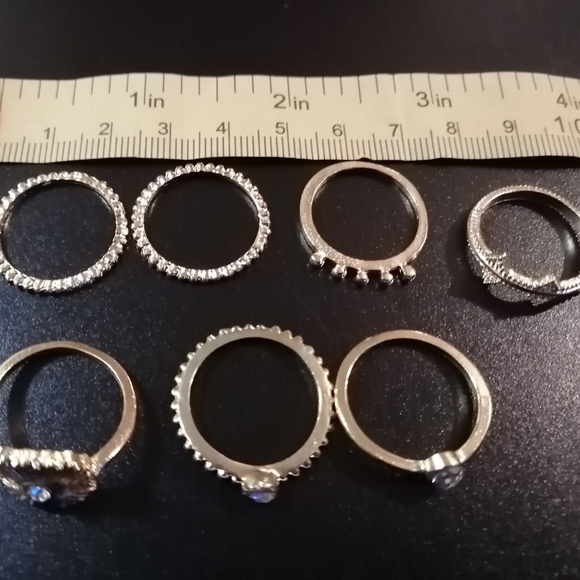 Set of 7 Golden rings - Picture 6 of 6